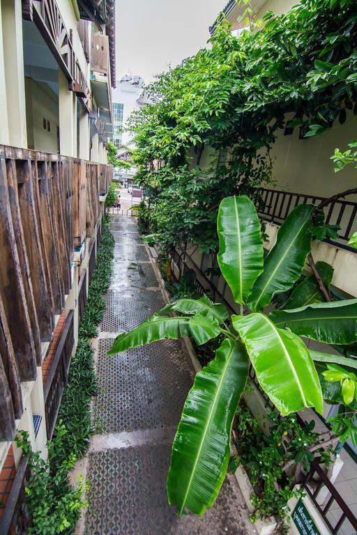 Sutus Court 2 Hotell Pattaya Eksteriør bilde