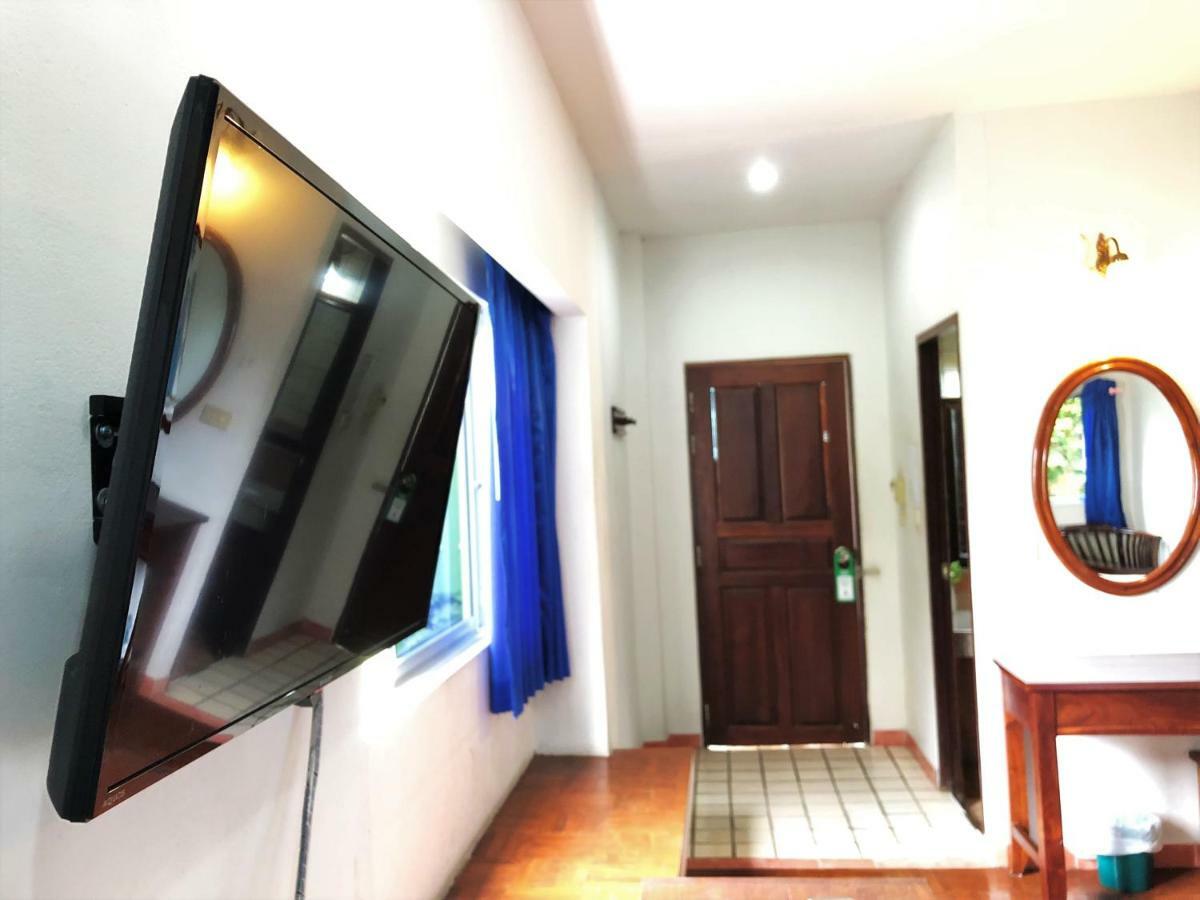 Sutus Court 2 Hotell Pattaya Eksteriør bilde